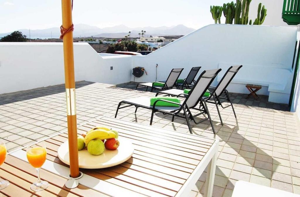 Typical Canarian House With Fabulous Sea Views Тіас Екстер'єр фото